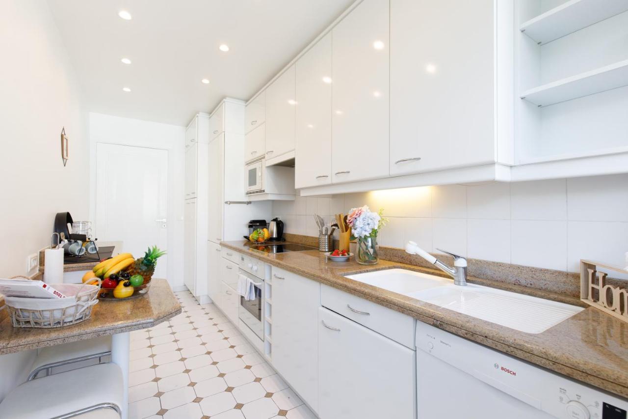 Suite Riviera - Sea View - Clim - 50M Plage - Residence De Standing - Spacieux 180 M2 - Parking Канни Екстер'єр фото